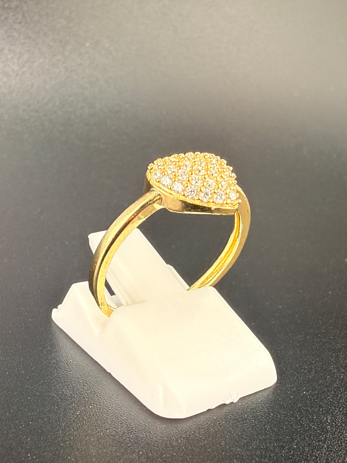 14K Solid Gold CZ Diamond Heart Ring detail view