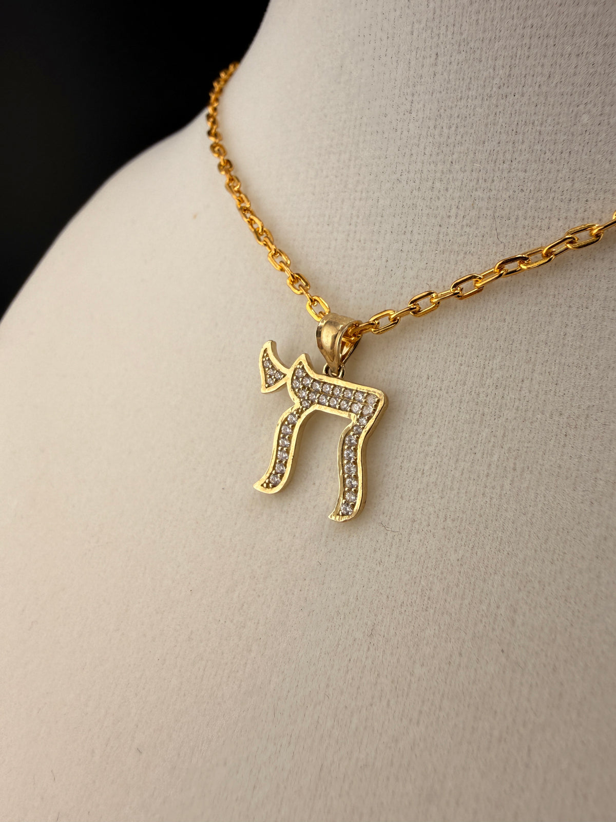 10K Solid Gold CZ Diamond-Encrusted Chai Pendant detail view