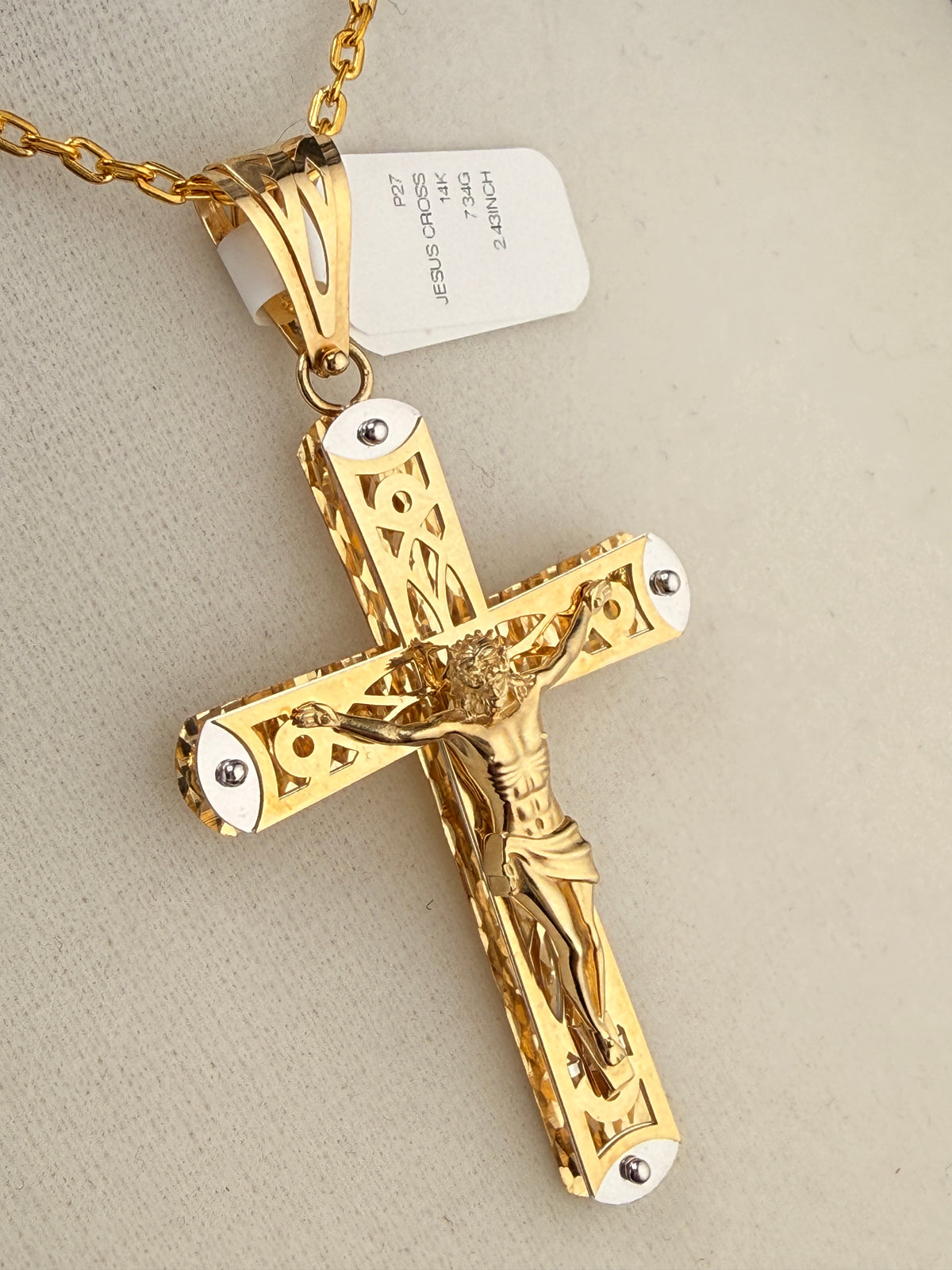 14K Gold Jesus on the Cross Pendant – 7.34 Grams Solid Gold Crucifix | Jewelry Connect