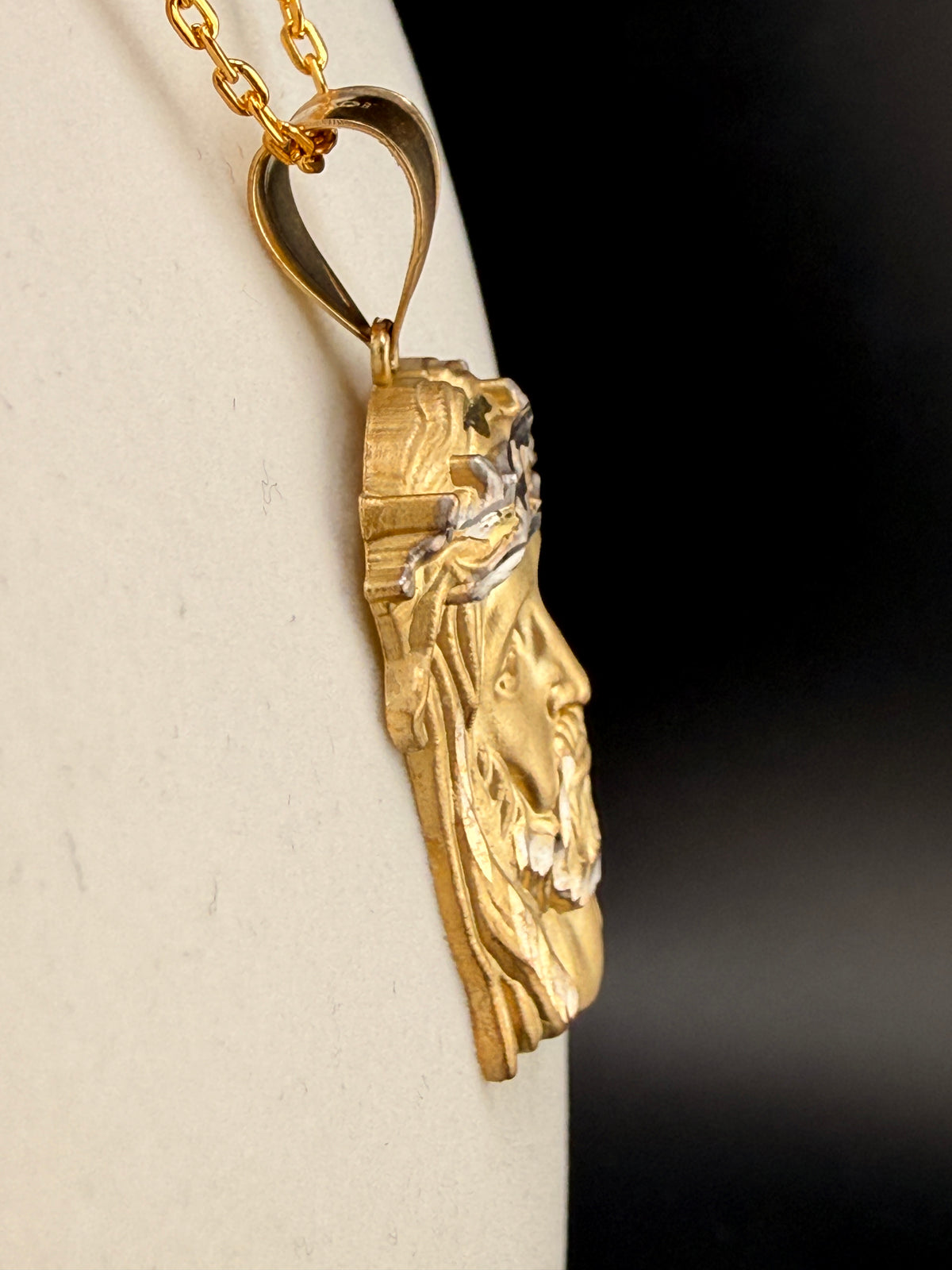 10K Gold Jesus Pendant – 10 Grams | Wholesale Price alternate product view