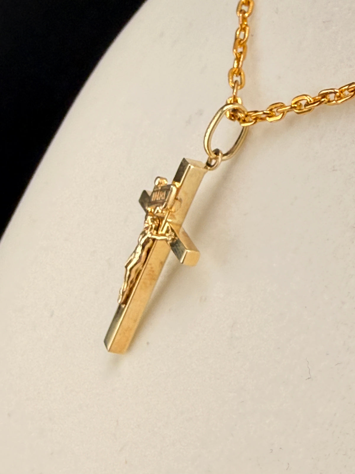 10K Solid Gold Jesus on Cross Pendant