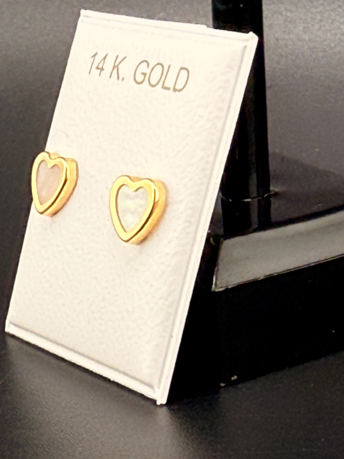 14K Solid Gold Oyster Heart Earrings – Luxury Heart Stud Earrings | Wholesale Price Jewelry Connect alternate product view