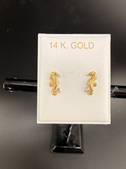 14K Solid Gold Seahorse Earrings with CZ Diamond Chip– Unique Nautical Gold Stud Earrings| Wholesale Price Jewelry