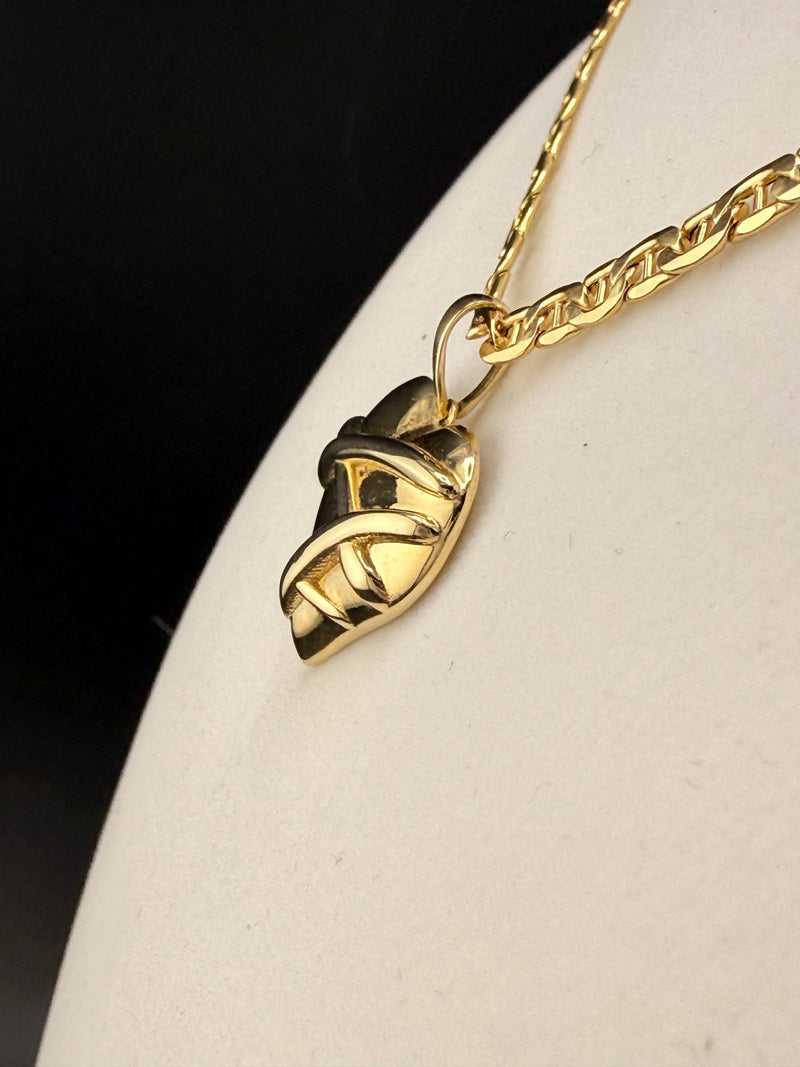 10K Gold Heart Pendant – Solid Gold Love Pendant (2.1g)