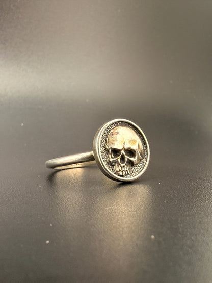 925 Sterling Silver Round Skull Ring