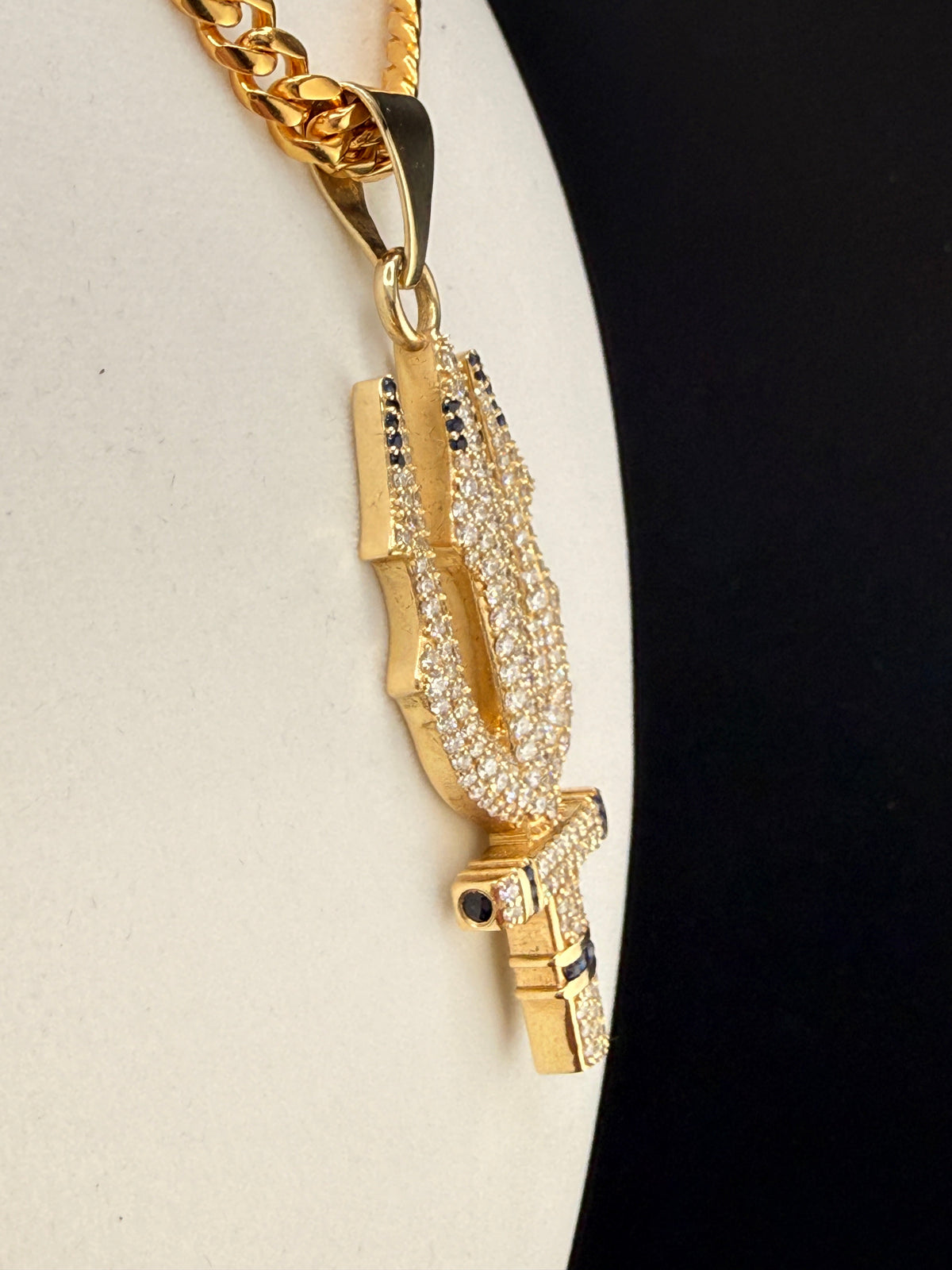 Trident Diamond & Sapphire Pendant – 14K Gold Custom One-of-One (4.42 CT LG Diamonds) detail view