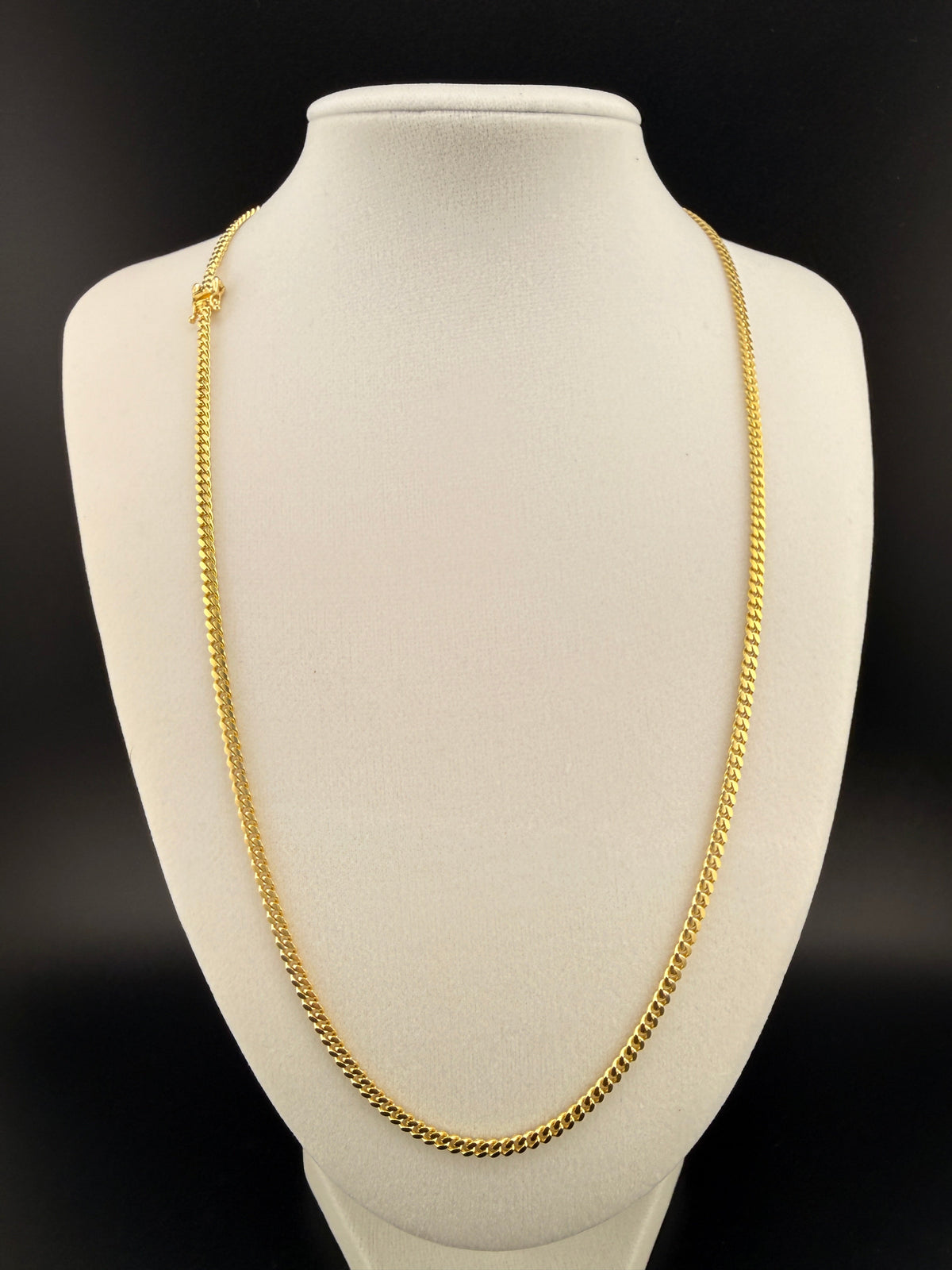 10K Solid Gold Cuban Link Chain Necklace 3 MM / 22 in alternate product view